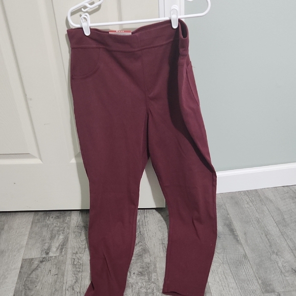 Maroon Leggings - Picture 1 of 3